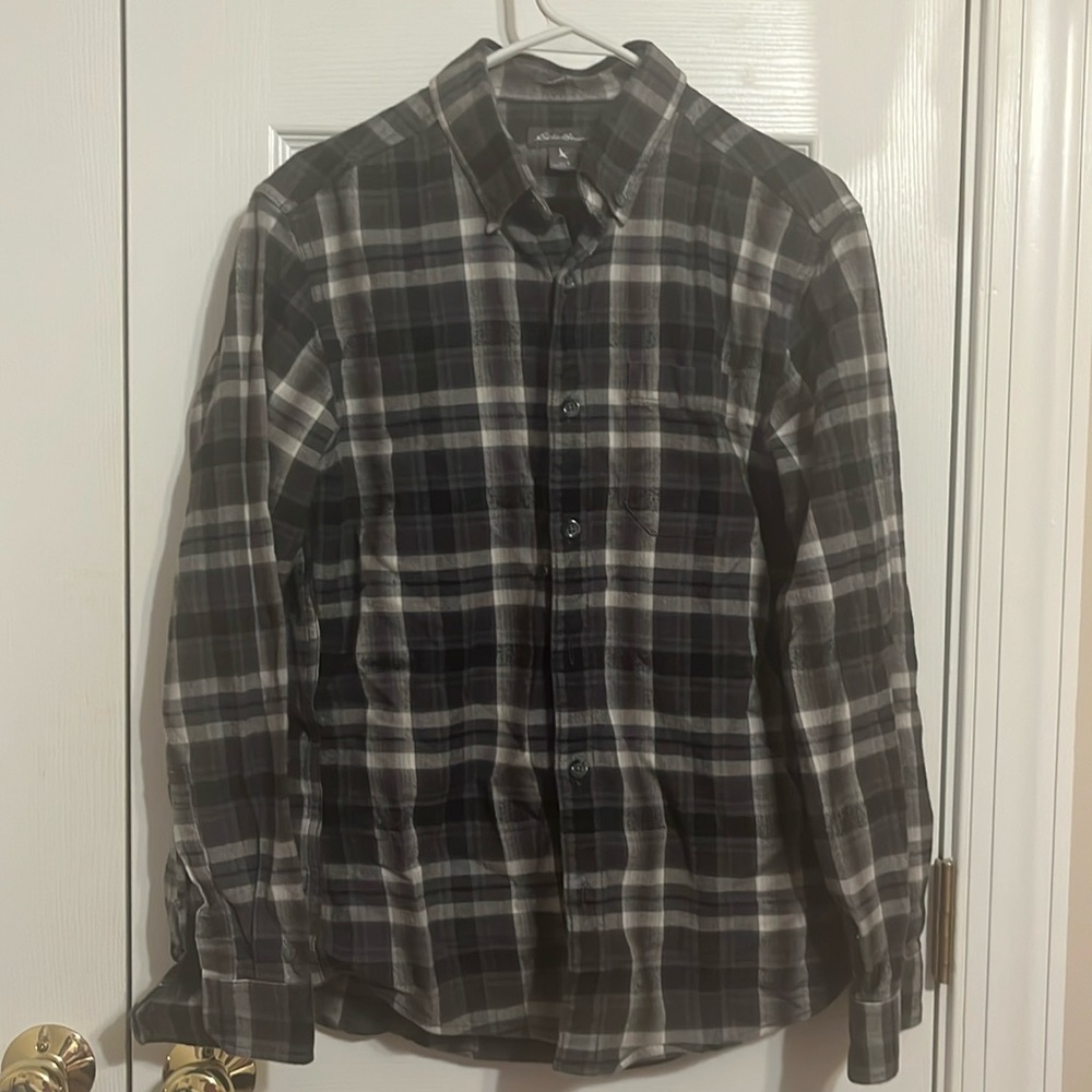 Eddie Bauer classic fit long sleeve men’s small